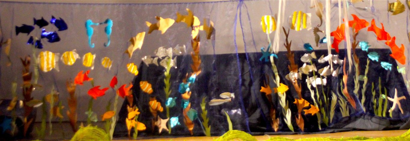 THEATRE CLASSES FOR CHILDREN & YOUNG PEOPLE DUNBAR, SCOTLAND Physical theatre, performance, puppets & theatre arts.